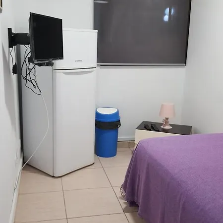 Гостевой дом Doramas Private Shared Toilet 3*