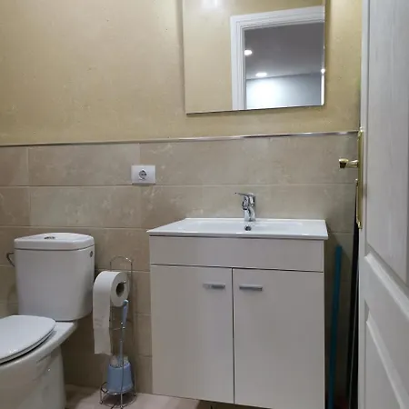 Гостевой дом Doramas Private Shared Toilet Плайя-дель-Инглес